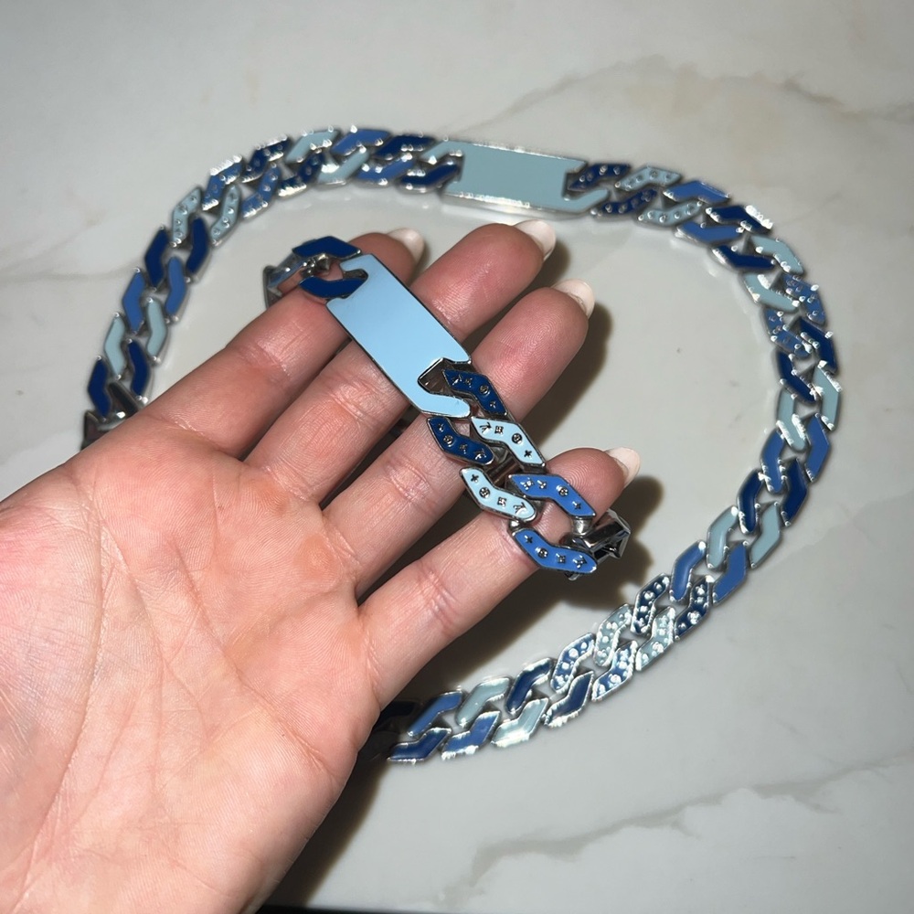 Louis Vuitton LV Chain Links Blue and Silver Necklace and Bracelet Set - Picture 4 of 12